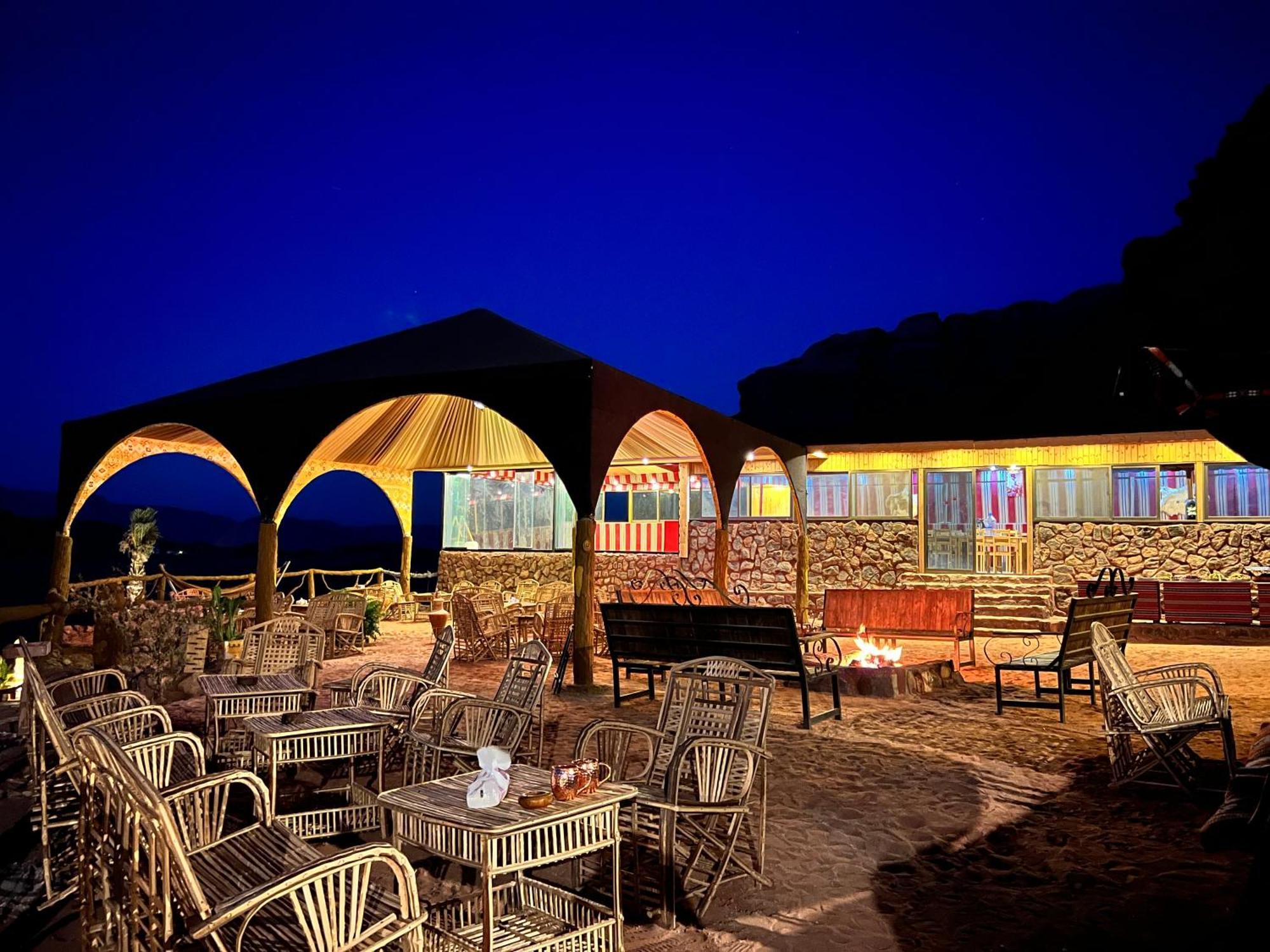 Desert Magic Camp & Resort ワディ ・ラム エクステリア 写真